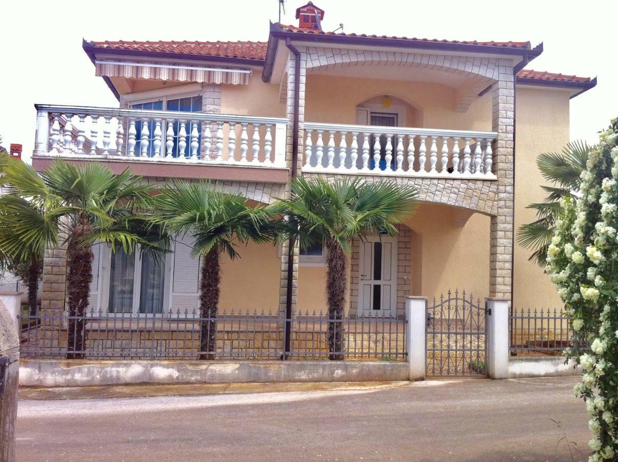 Apartments Marinela Poreč Eksteriør billede