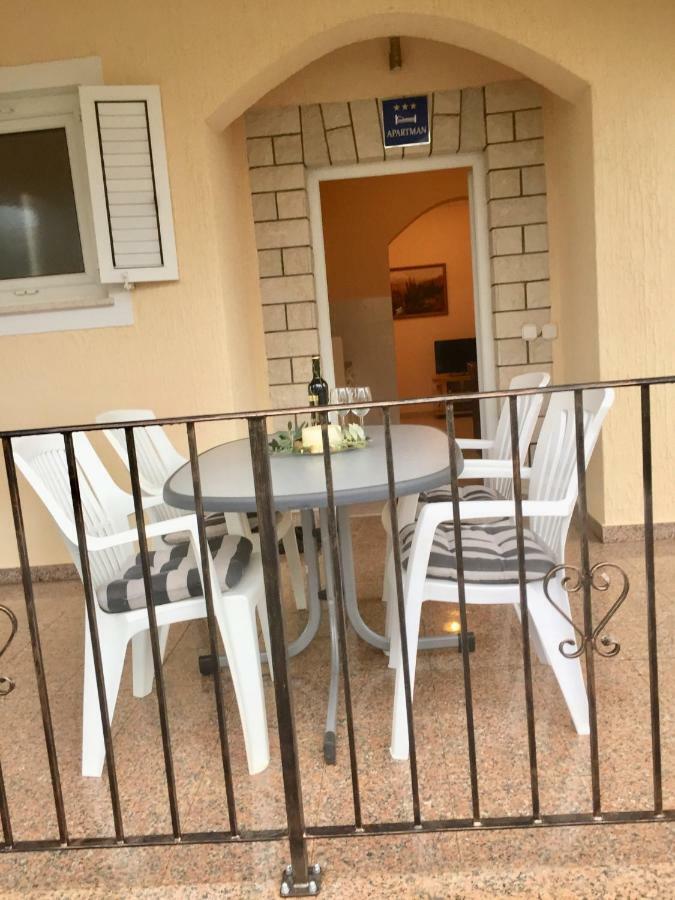 Apartments Marinela Poreč Eksteriør billede