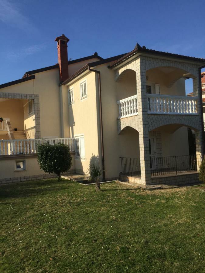 Apartments Marinela Poreč Eksteriør billede